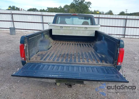 1996 Ford F250 z USA, uszkodzony, nr VIN 2FTHF25H6TCA11156